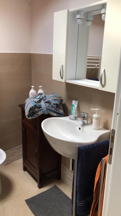 הוילה פלאצולו אקריידה A Casa Da Anita מראה חיצוני תמונה