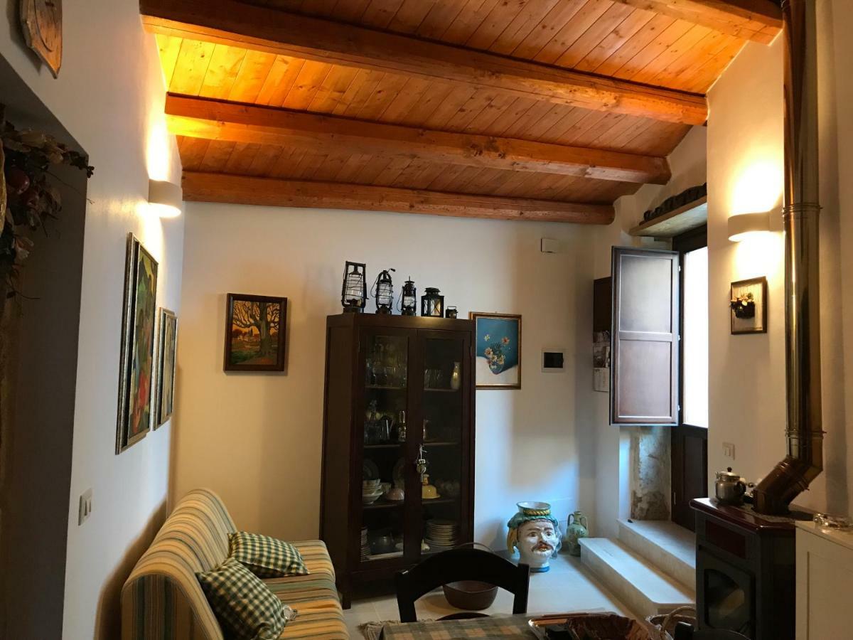 הוילה פלאצולו אקריידה A Casa Da Anita מראה חיצוני תמונה