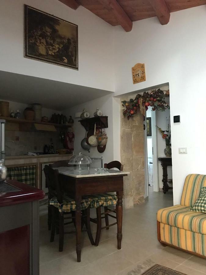 הוילה פלאצולו אקריידה A Casa Da Anita מראה חיצוני תמונה