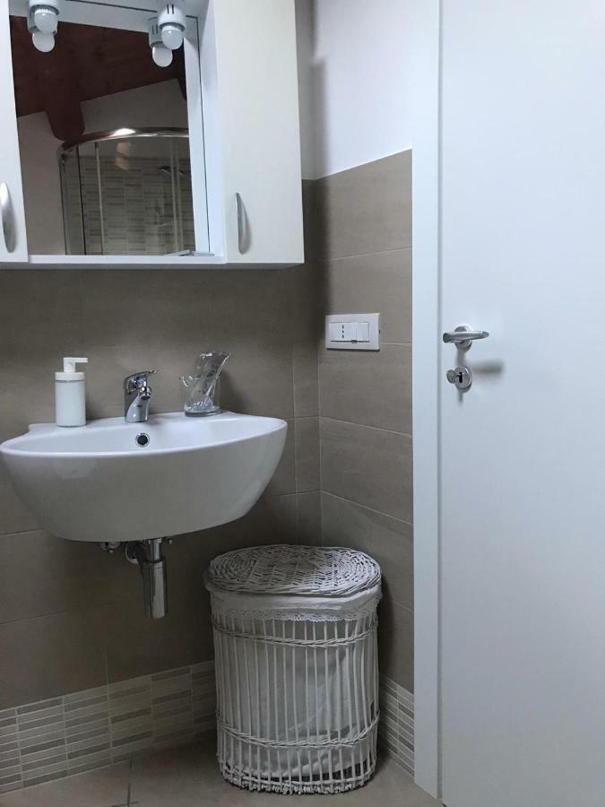 הוילה פלאצולו אקריידה A Casa Da Anita מראה חיצוני תמונה