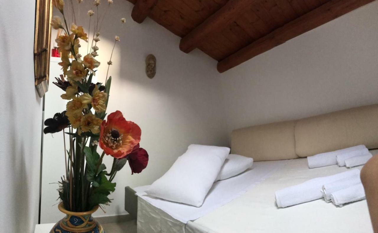 הוילה פלאצולו אקריידה A Casa Da Anita מראה חיצוני תמונה