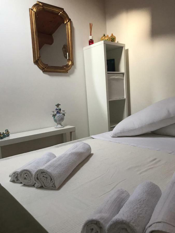 הוילה פלאצולו אקריידה A Casa Da Anita מראה חיצוני תמונה